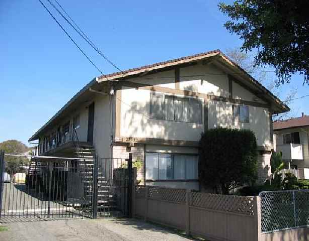27032 MANON AVE, HAYWARD, California 94544-3939, ,Comm Ri Multi-units 5+,For Sale,MANON AVE,40001709