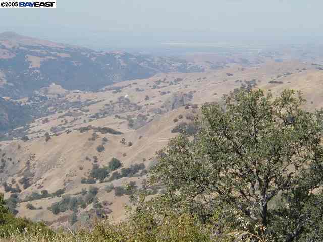 0 San Antonio Valley Road, SAN JOSE, California 95140, ,Lots And Land,For Sale,San Antonio Valley Road,40935095