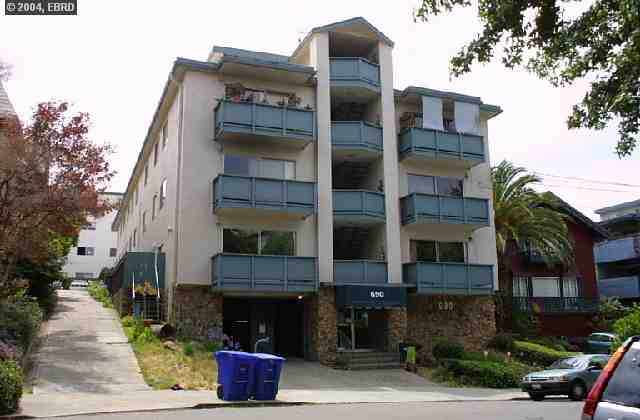 690 MARIPOSA AVE, OAKLAND, California 94610-1372, ,Comm Ri Multi-units 5+,For Sale,MARIPOSA AVE,40024845