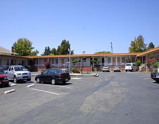 1461 University Ave., BERKELEY, California 94702, ,Comm Industrial For Sale,For Sale,University Ave.,40934498
