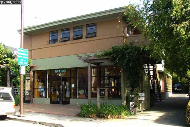 1722 SOLANO AVE, BERKELEY, California 94707-2215, ,Comm Industrial For Sale,For Sale,SOLANO AVE,40934573