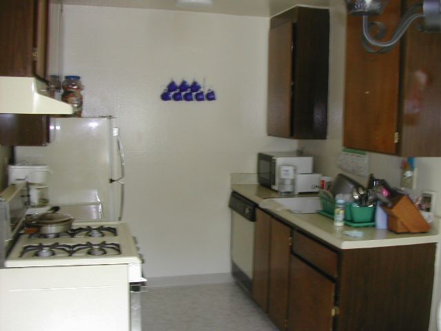 1090 MI CASA CT, CONCORD, California 94518-3156, ,Comm Ri Multi-units 5+,For Sale,MI CASA CT,40030586