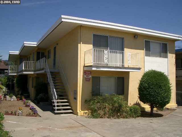 3004 BROOKDALE AVE, OAKLAND, California 94602-2756, ,Comm Ri Multi-units 5+,For Sale,BROOKDALE AVE,40038734