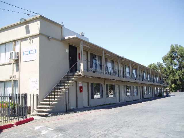 39, 57+ BROADWAY AVENUE, BAY POINT, California 94565, ,Comm Ri Multi-units 5+,For Sale,BROADWAY AVENUE,40043993