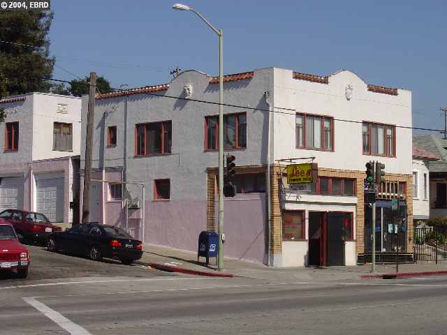 2101 14TH AVE, OAKLAND, California 94606-4007, ,Comm Ri Multi-units 5+,For Sale,14TH AVE,40044832