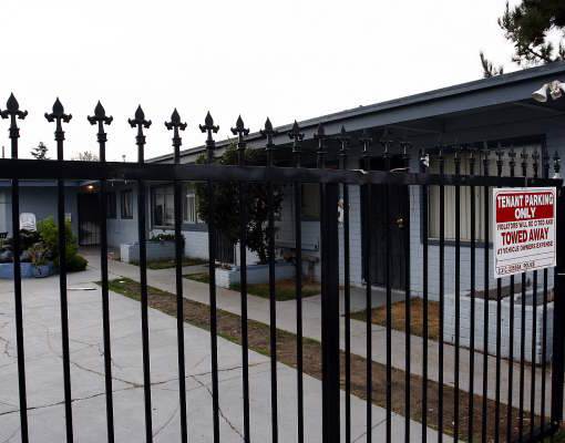 714 TYLER ST, OAKLAND, California 94603-2237, ,Comm Ri Multi-units 5+,For Sale,TYLER ST,40048654