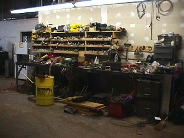 954 86TH AVE, OAKLAND, California 94621-1642, ,Comm Industrial For Sale,For Sale,86TH AVE,40934739