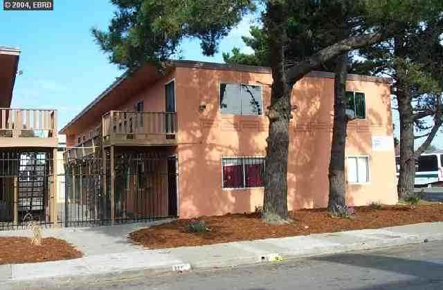 233 GROVE AVE, RICHMOND, California 94801-1562, ,Comm Ri Multi-units 5+,For Sale,GROVE AVE,40051172