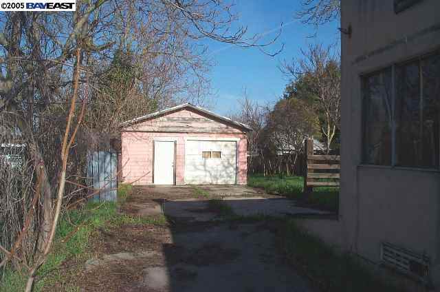 261 SPRING STREET, PLEASANTON, California 94566, ,Comm Industrial For Sale,For Sale,SPRING STREET,40934784