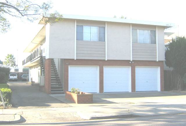 2008 ALAMEDA AVE, ALAMEDA, California 94501, ,Comm Ri Multi-units 5+,For Sale,ALAMEDA AVE,40058123
