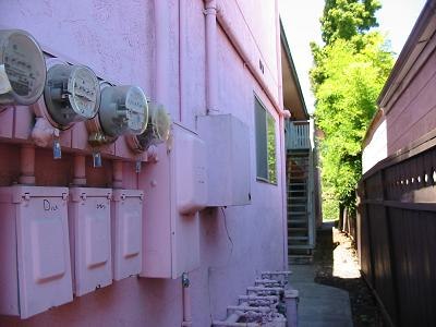 2401 BARTLETT ST, OAKLAND, California 94601-3241, ,Comm Ri Multi-units 5+,For Sale,BARTLETT ST,40058586