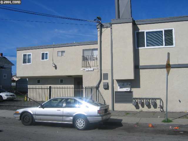 10631 INTERNATIONAL BLVD, OAKLAND, California 94603-3805, ,Comm Ri Multi-units 5+,For Sale,INTERNATIONAL BLVD,40062233