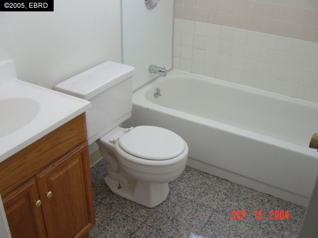 2223 BONAR ST, BERKELEY, California 94702-1862, ,Comm Ri Multi-units 5+,For Sale,BONAR ST,40062390