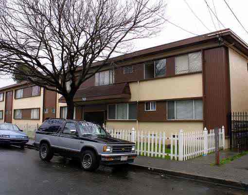 7629 LOCKWOOD ST, OAKLAND, California 94621-2779, ,Comm Ri Multi-units 5+,For Sale,LOCKWOOD ST,40062795