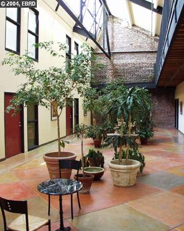 730 29TH ST #113, OAKLAND, California 94609-3587, ,Comm Industrial For Sale,For Sale,29TH ST #113,40935008