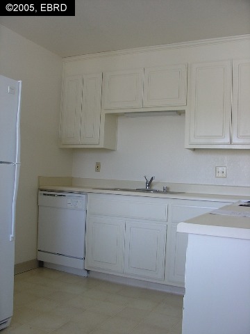 19856 LAKE CHABOT RD, CASTRO VALLEY, California 94546-4054, ,Comm Ri Multi-units 5+,For Sale,LAKE CHABOT RD,40070127