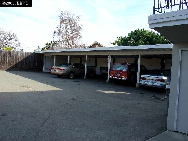 19856 LAKE CHABOT RD, CASTRO VALLEY, California 94546-4054, ,Comm Ri Multi-units 5+,For Sale,LAKE CHABOT RD,40070127