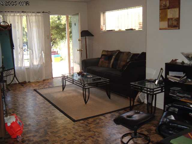 3755 EMERSON WAY, OAKLAND, California 94610-2850, ,Comm Ri Multi-units 5+,For Sale,EMERSON WAY,40070921