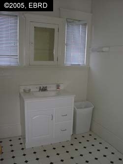 150 SANTA CLARA AVE, OAKLAND, California 94610-1323, ,Comm Industrial For Sale,For Sale,SANTA CLARA AVE,40935114