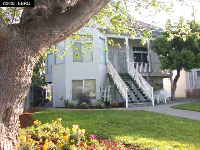 2031 PACIFIC AVE, ALAMEDA, California 94501-2731, ,Comm Ri Multi-units 5+,For Sale,PACIFIC AVE,40072721