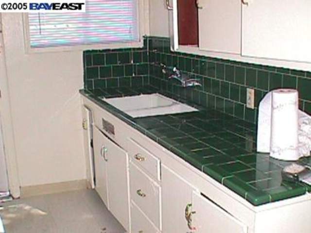 613 MADISON ST, STOCKTON, California 95202-1918, ,Comm Ri Multi-units 5+,For Sale,MADISON ST,40084199