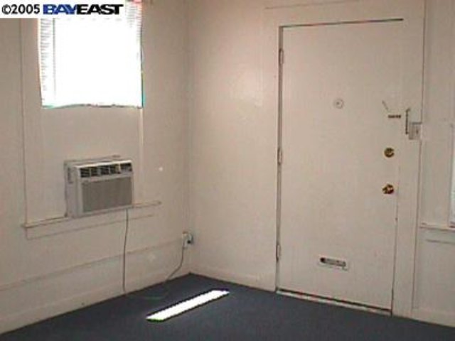 613 MADISON ST, STOCKTON, California 95202-1918, ,Comm Ri Multi-units 5+,For Sale,MADISON ST,40084199