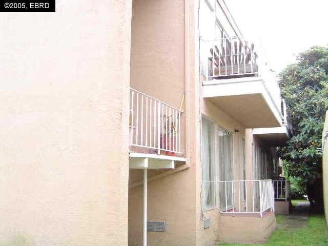 929 Delaware St., BERKELEY, California 94710, ,Comm Ri Multi-units 5+,For Sale,Delaware St.,40089251