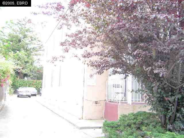929 Delaware St., BERKELEY, California 94710, ,Comm Ri Multi-units 5+,For Sale,Delaware St.,40089251