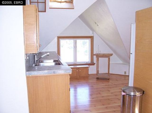 1175 Excelsior Ave, OAKLAND, California 94610-2832, ,Comm Ri Multi-units 5+,For Sale,Excelsior Ave,40091051