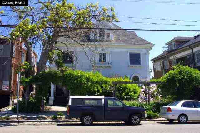 2214 HASTE ST, BERKELEY, California 94704-2136, ,Comm Ri Multi-units 5+,For Sale,HASTE ST,40092167