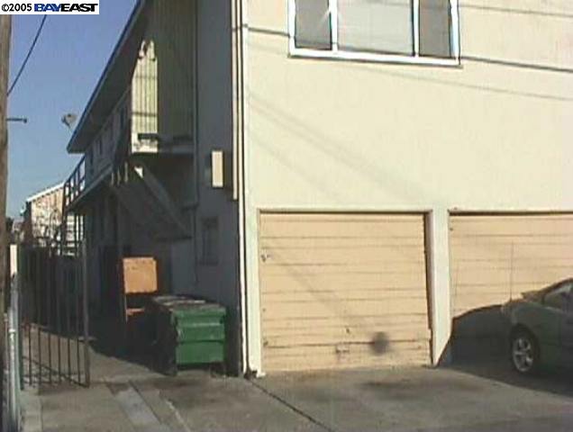1311 97TH AVE, OAKLAND, California 94603-2525, ,Comm Ri Multi-units 5+,For Sale,97TH AVE,40098194