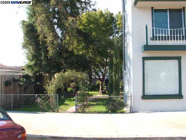 6609 Third St., Riverbank, OTHER - SEE REMARKS, California 95358, ,Comm Ri Multi-units 5+,For Sale,Third St., Riverbank,40100079
