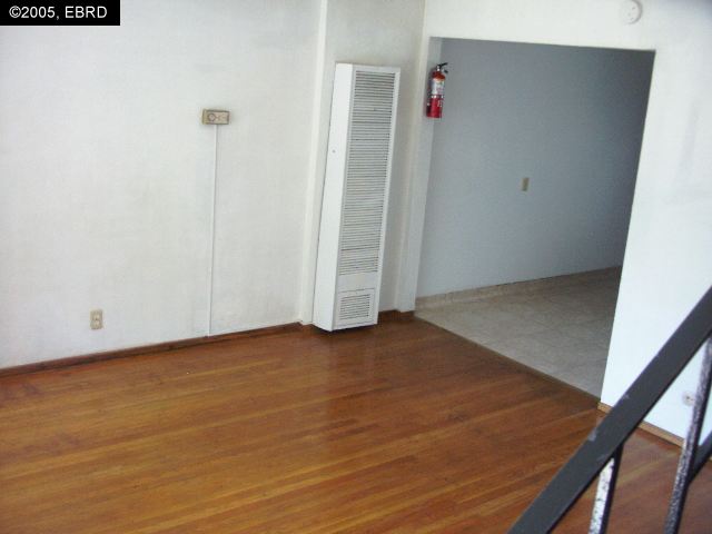 1632 WOOLSEY ST, BERKELEY, California 94703-2355, ,Comm Ri Multi-units 5+,For Sale,WOOLSEY ST,40101221
