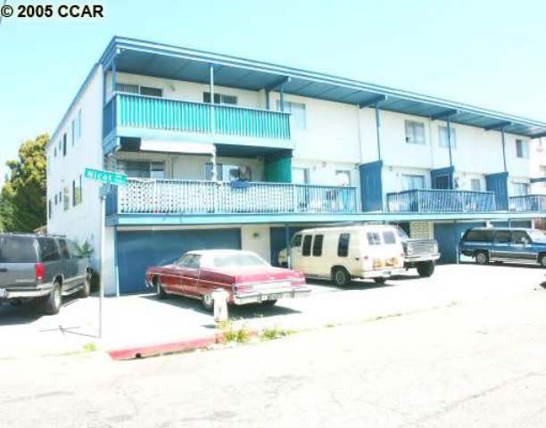 3000 NICOL AVE, OAKLAND, California 94602-2753, ,Comm Ri Multi-units 5+,For Sale,NICOL AVE,40103359