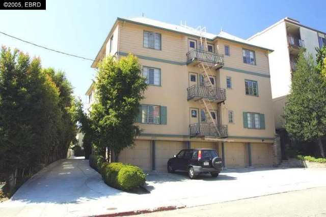 307 LEE ST, OAKLAND, California 94610-4354, ,Comm Ri Multi-units 5+,For Sale,LEE ST,40107353