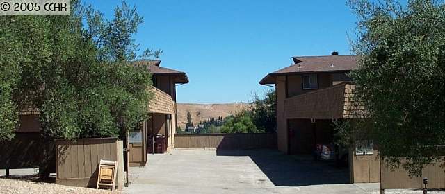2009 Ascot Dr, MORAGA, California 94556, ,Comm Ri Multi-units 5+,For Sale,Ascot Dr,40109896