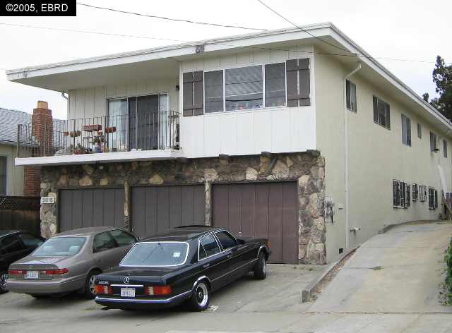 3815 MIDVALE AVE, OAKLAND, California 94602-3938, ,Comm Ri Multi-units 5+,For Sale,MIDVALE AVE,40114109