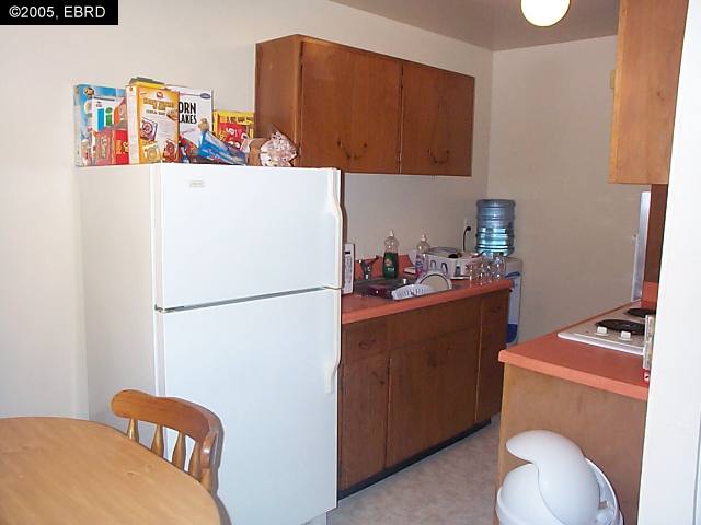 3711 FRUITVALE AVE, OAKLAND, California 94602-2455, ,Comm Ri Multi-units 5+,For Sale,FRUITVALE AVE,40122887