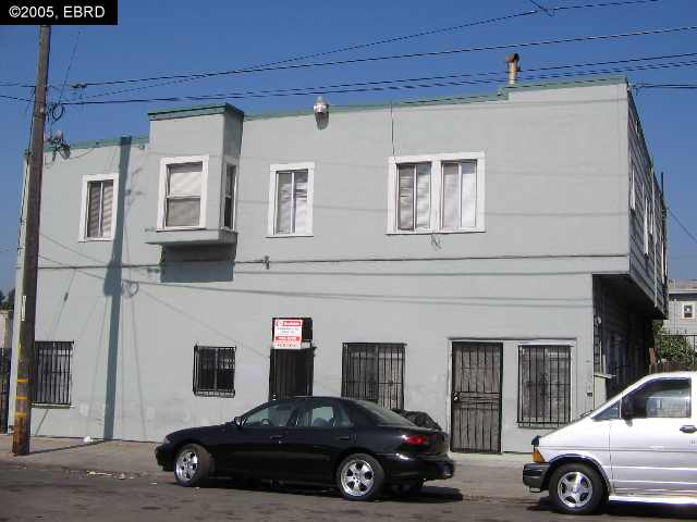 901 35TH AVE, OAKLAND, California 94601-3447, ,Comm Ri Multi-units 5+,For Sale,35TH AVE,40123599