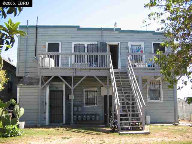 901 35TH AVE, OAKLAND, California 94601-3447, ,Comm Ri Multi-units 5+,For Sale,35TH AVE,40123599