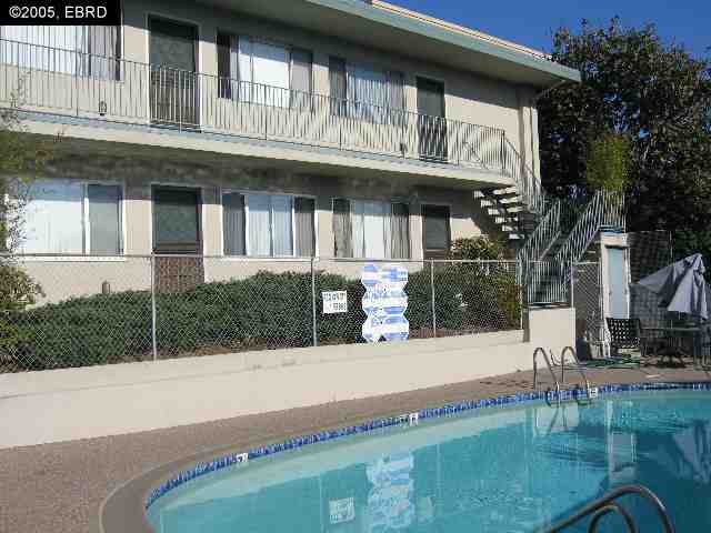 3020 SAN MATEO AVE, EL CERRITO, California 94530-3460, ,Comm Ri Multi-units 5+,For Sale,SAN MATEO AVE,40125050