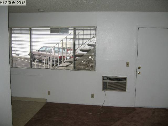 3966 CLAYTON RD, CONCORD, California 94521-2524, ,Comm Ri Multi-units 5+,For Sale,CLAYTON RD,40140430