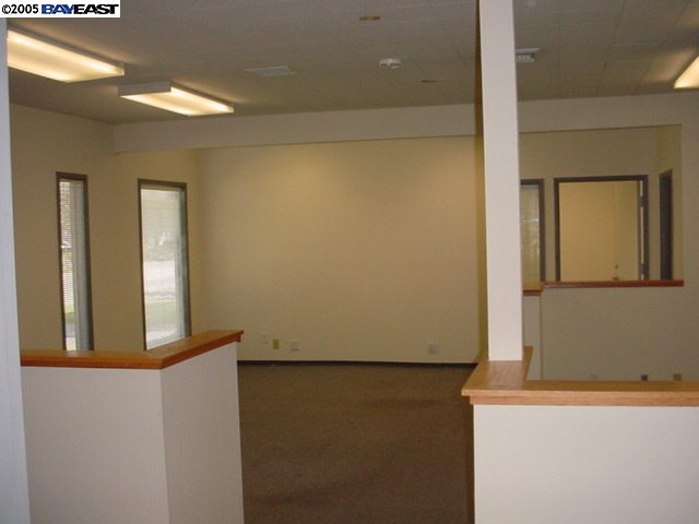7977 Capwell Drive, Suite 200, OAKLAND, California 94621-2105, ,Comm Industrial For Lease,For Rent,Capwell Drive, Suite 200,40934860