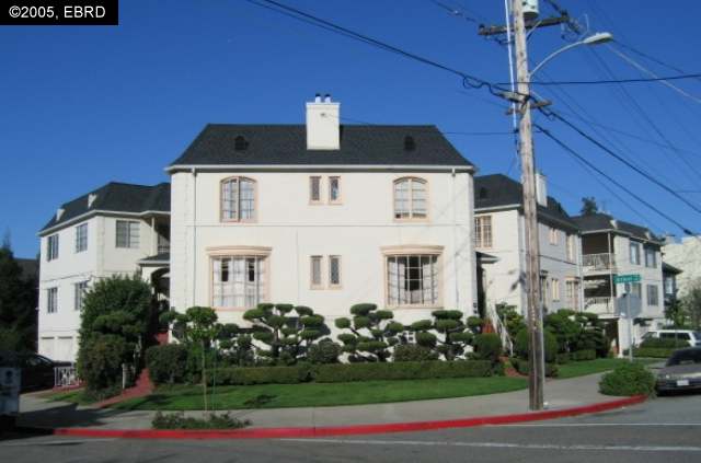 155 ATHOL AVE, OAKLAND, California 94606-1730, ,Comm Ri Multi-units 5+,For Sale,ATHOL AVE,40143117