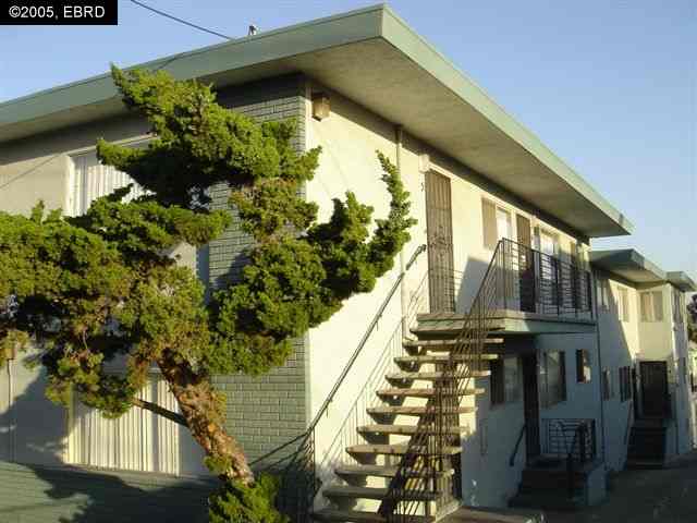 3136 COOLIDGE AVE, OAKLAND, California 94602-2741, ,Comm Ri Multi-units 5+,For Sale,COOLIDGE AVE,40143865