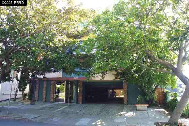 2252 PARKER ST, BERKELEY, California 94704-2757, ,Comm Ri Multi-units 5+,For Sale,PARKER ST,40144491
