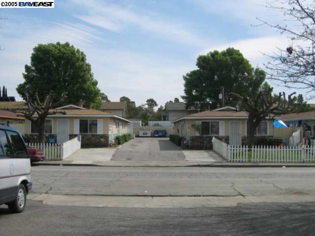 236 Selwyn Drive, MILPITAS, California 95035-5578, ,Comm Ri Multi-units 5+,For Sale,Selwyn Drive,40153456