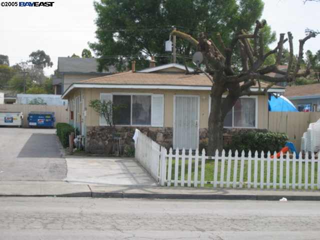 236 Selwyn Drive, MILPITAS, California 95035-5578, ,Comm Ri Multi-units 5+,For Sale,Selwyn Drive,40153456
