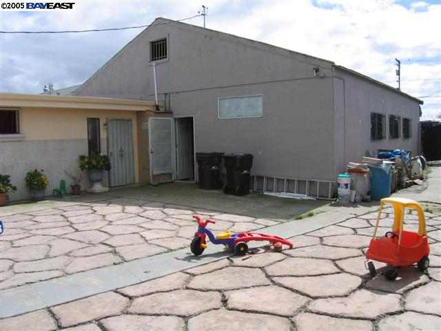 16244 14TH ST, SAN LEANDRO, California 94578-3004, ,Comm Ri Multi-units 5+,For Sale,14TH ST,40156651