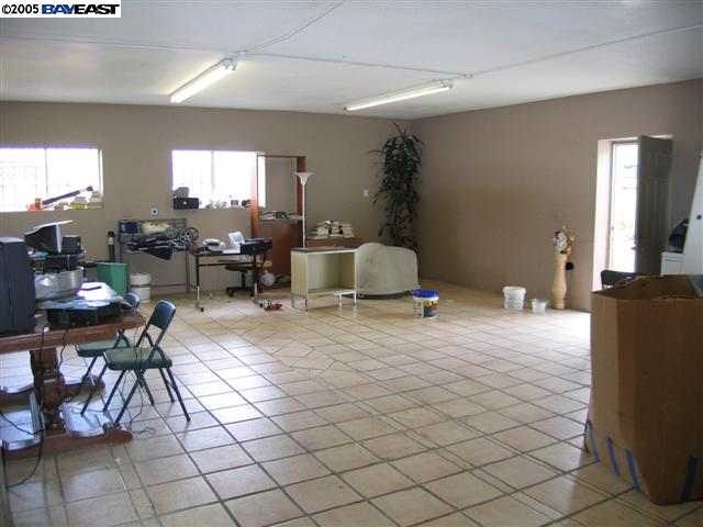 16244 14TH ST, SAN LEANDRO, California 94578-3004, ,Comm Ri Multi-units 5+,For Sale,14TH ST,40156651